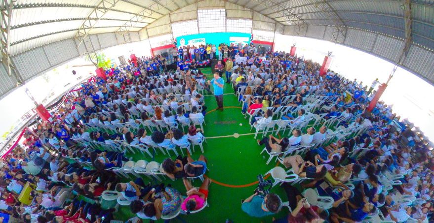 Governo do Maranhão entrega cerca de 12 mil tablets para estudantes do Ensino Médio da regional de Viana